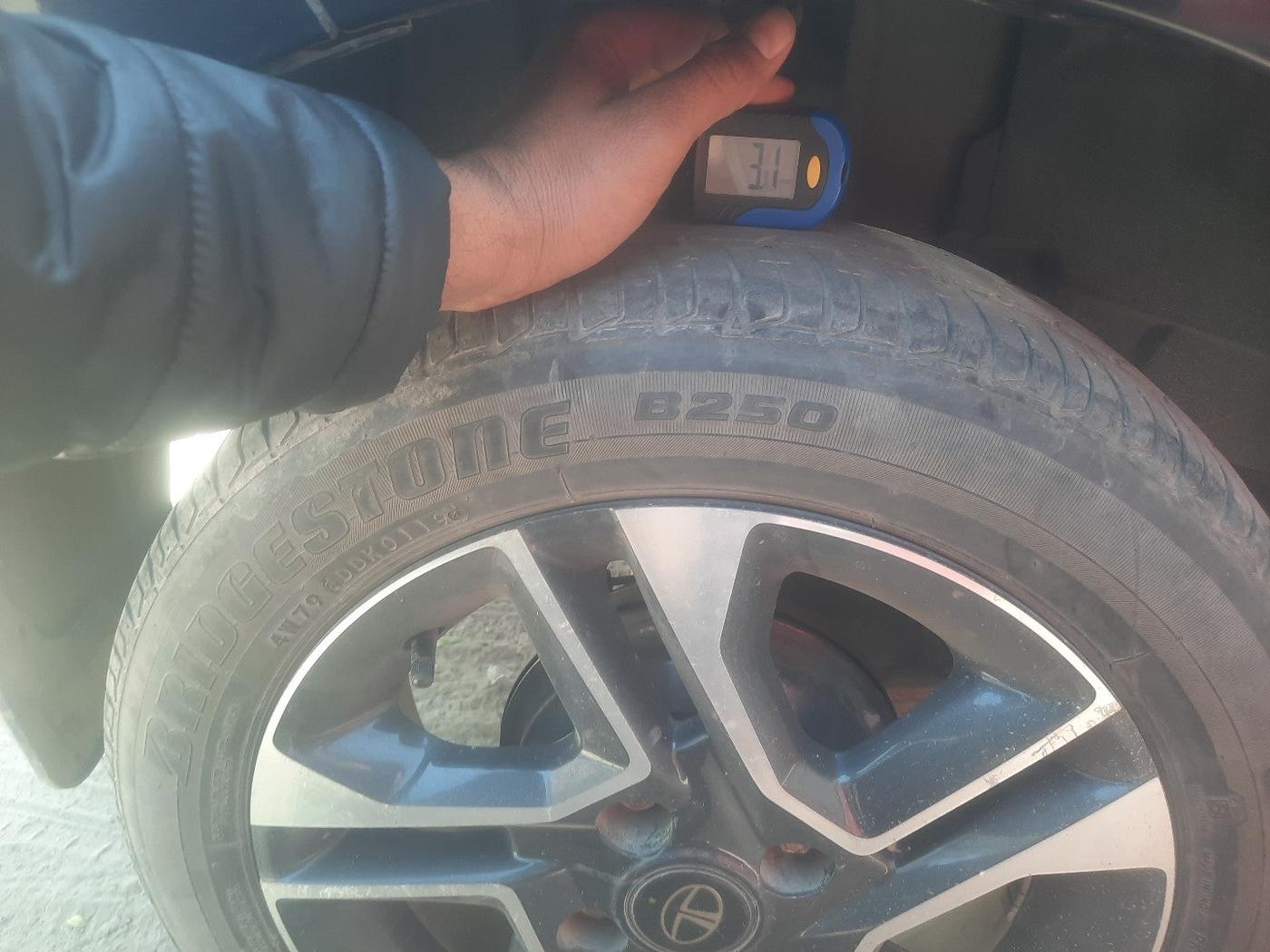 2019 Tata TIGOR XZ PLUS PETROL, Petrol, Manual, 44,541 km, tyre