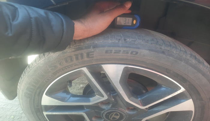 2019 Tata TIGOR XZ PLUS PETROL, Petrol, Manual, 44,541 km, tyre