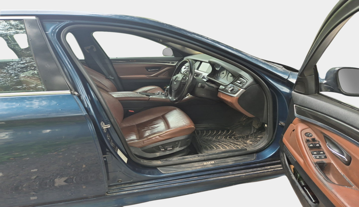 2012 BMW 5 Series 520D 2.0, Diesel, Automatic, 1,60,686 km, interior