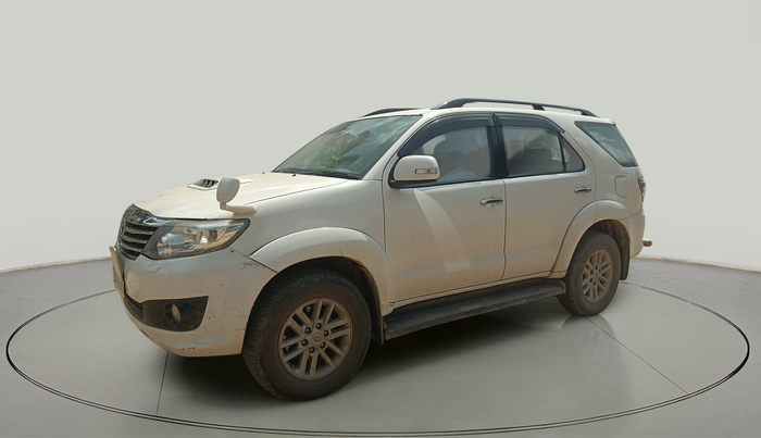 2013 Toyota Fortuner 3.0 4X4 MT, Diesel, Manual, 2,57,642 km, exterior