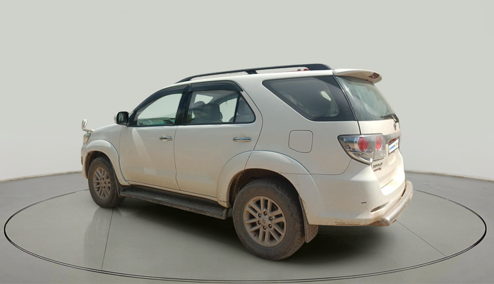 2013 Toyota Fortuner 3.0 4X4 MT, Diesel, Manual, 2,57,642 km, exterior