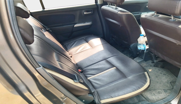2011 Maruti Wagon R 1.0 VXI, Petrol, Manual, 28,895 km, interior