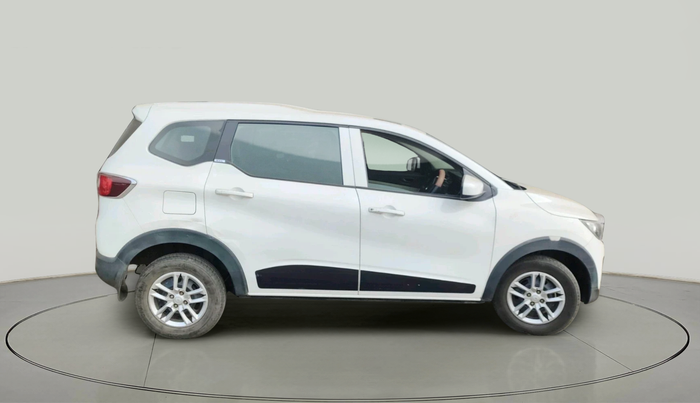 2019 Renault TRIBER RXL MT, Petrol, Manual, 25,199 km, exterior