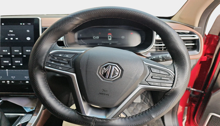 2025 MG HECTOR PLUS SHARP PRO 1.5 PETROL TURBO CVT 7 STR, Petrol, Automatic, 14,646 km, interior