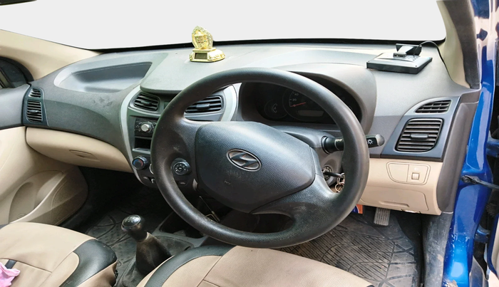 2014 Hyundai Eon ERA +, Petrol, Manual, 1,00,009 km, interior