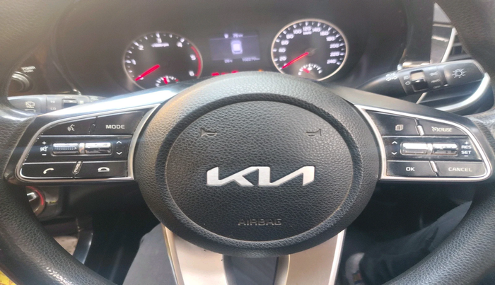 2021 KIA SELTOS HTK PLUS 1.5 DIESEL, Diesel, Manual, 1,02,270 km, interior