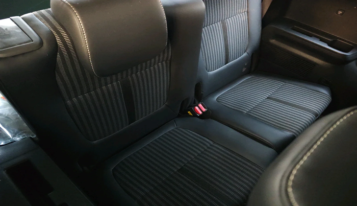 2022 KIA CARENS PRESTIGE PLUS 1.4 PETROL DCT 7 STR, Petrol, Automatic, 1,062 km, interior