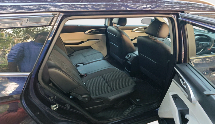 2022 KIA CARENS PRESTIGE PLUS 1.4 PETROL DCT 7 STR, Petrol, Automatic, 1,062 km, interior