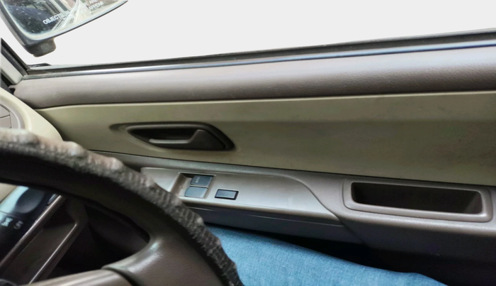 2011 Maruti Zen Estilo LXI, Petrol, Manual, 57,486 km, interior