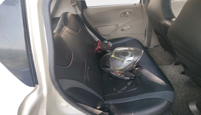 2014 Datsun Go T, Petrol, Manual, 31,082 km, interior