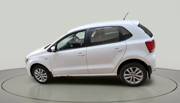 2013 Volkswagen Polo HIGHLINE1.2L, Petrol, Manual, 28,803 km, exterior