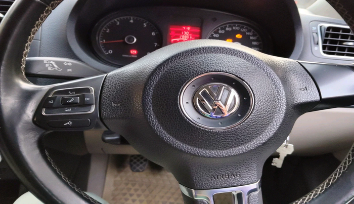 2013 Volkswagen Polo HIGHLINE1.2L, Petrol, Manual, 28,803 km, interior