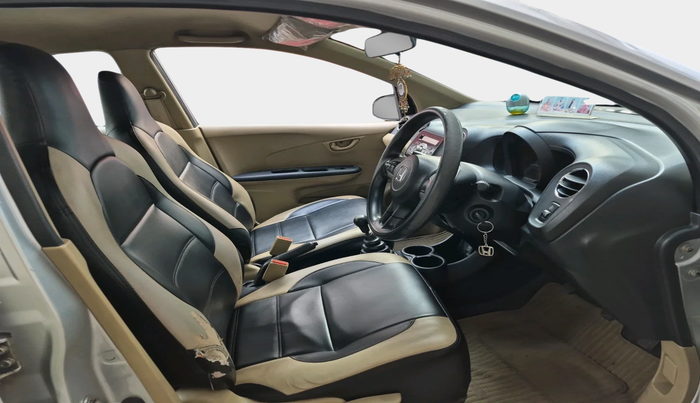 2015 Honda Amaze 1.2L I-VTEC S, Petrol, Manual, 74,796 km, interior