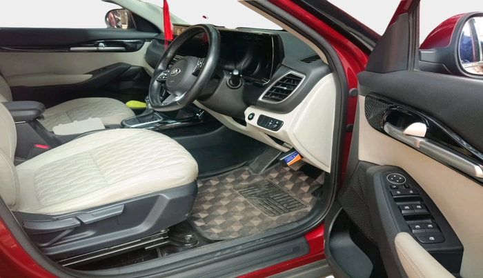 2019 KIA SELTOS HTX IVT 1.5 PETROL, Petrol, Automatic, 37,819 km, interior