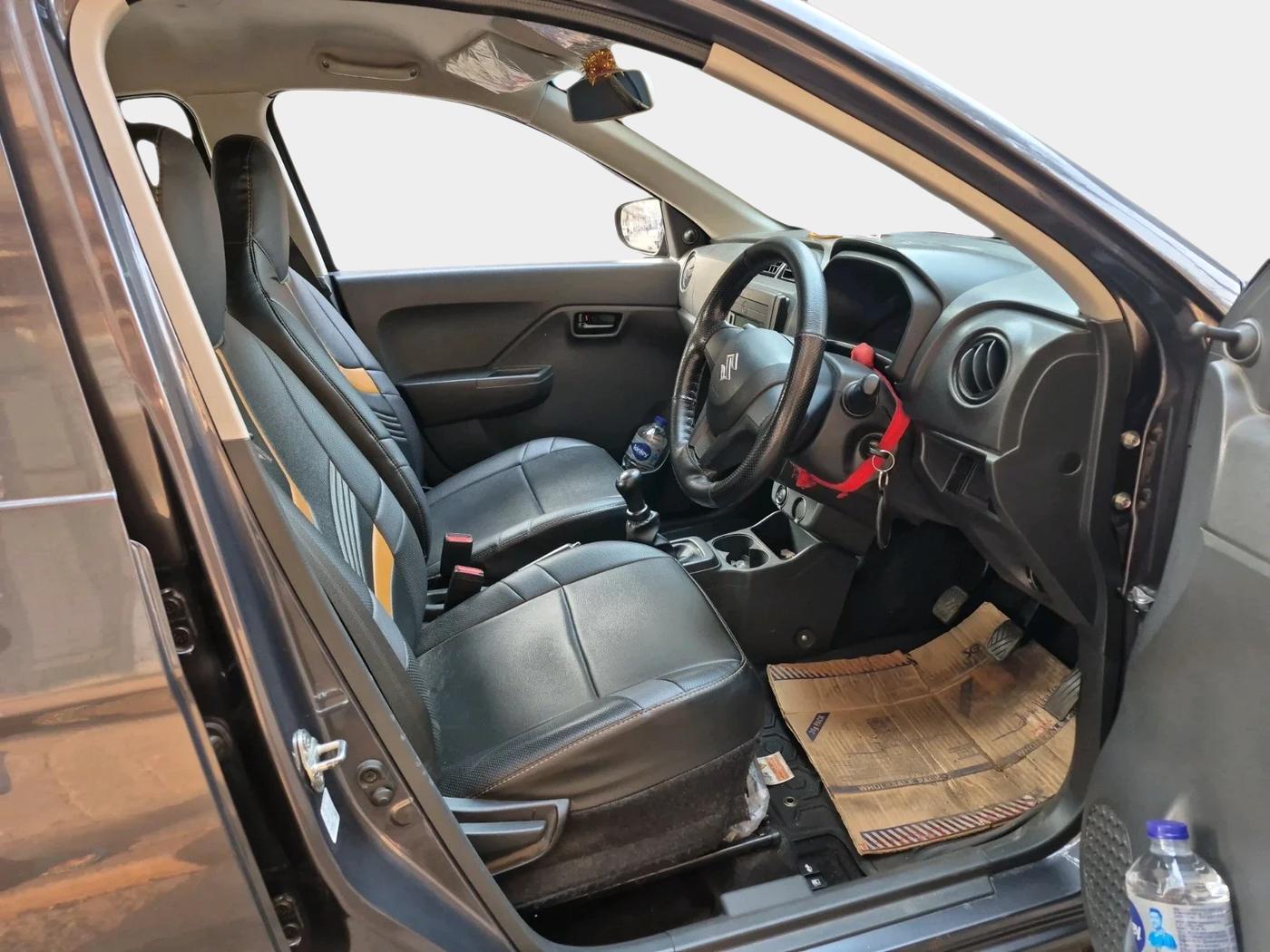 2022 Maruti Alto K10 VXI, Petrol, Manual, 4,850 km, interior