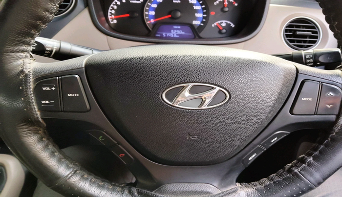 2016 Hyundai Xcent S 1.2, Petrol, Manual, 51,453 km, interior