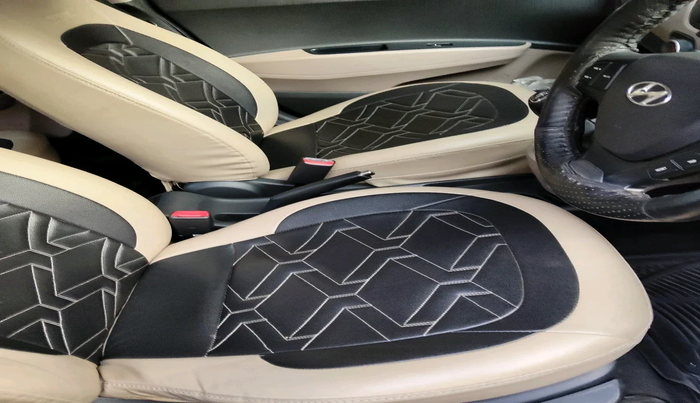 2016 Hyundai Xcent S 1.2, Petrol, Manual, 51,453 km, interior