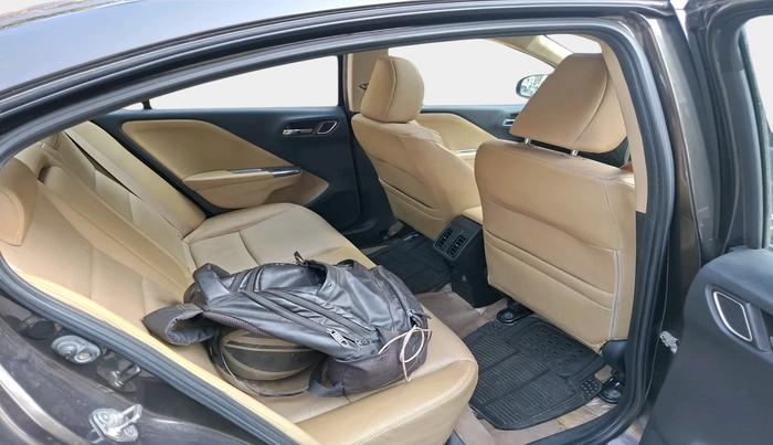 2017 Honda City 1.5L I-VTEC VX CVT, Petrol, Automatic, 30,191 km, interior