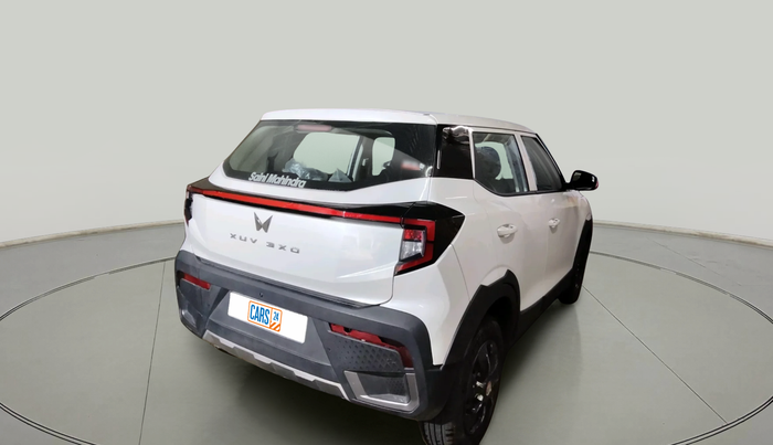 2024 Mahindra XUV 3XO MX1 1.2 L TCMPFi, Petrol, Manual, 2,536 km, exterior