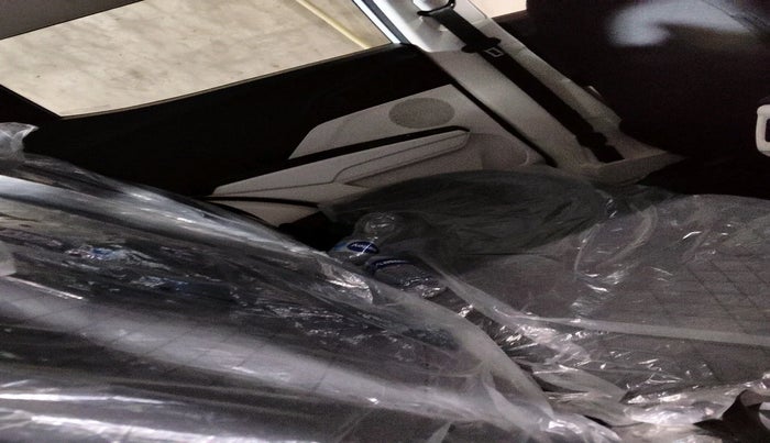 2024 Mahindra XUV 3XO MX1 1.2 L TCMPFi, Petrol, Manual, 2,536 km, interior