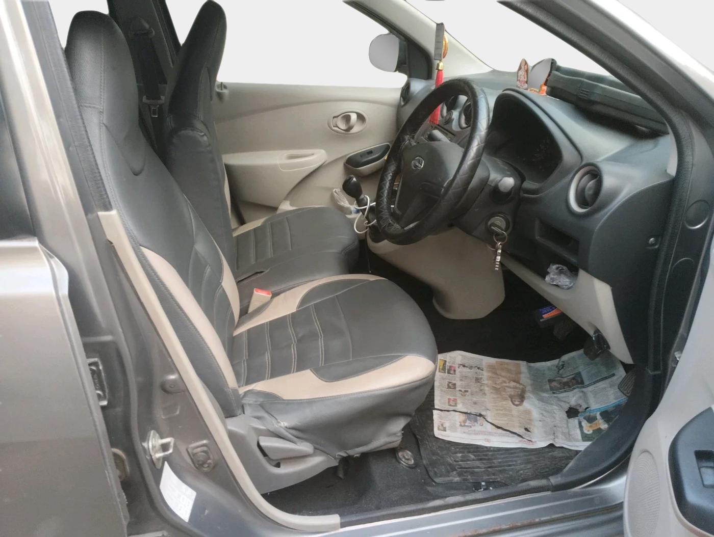 2018 Datsun Go Plus T, Petrol, Manual, 4,60,800 km, interior