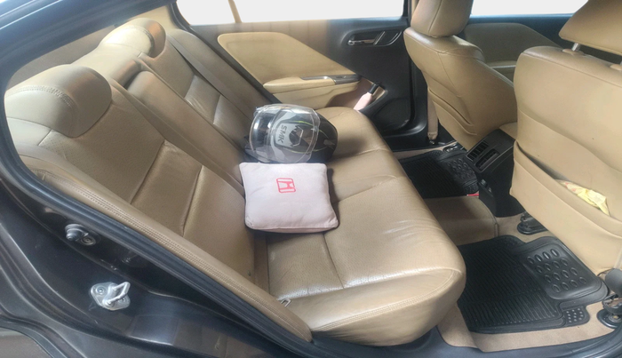 2016 Honda City 1.5L I-DTEC VX (O) MT, Diesel, Manual, 1,23,760 km, interior