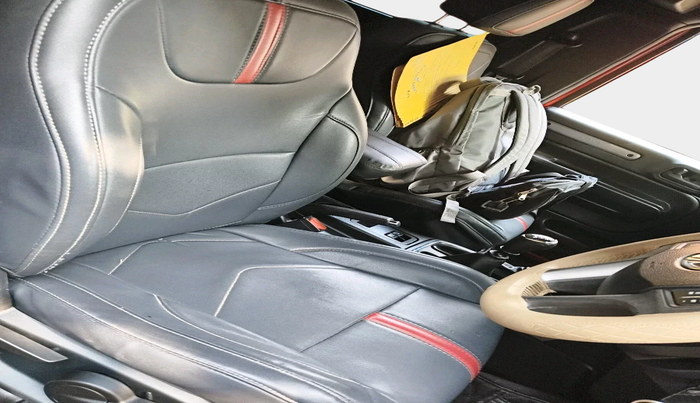 2022 Mahindra Thar LX HARD TOP 4WD MT, Diesel, Manual, 35,402 km, interior