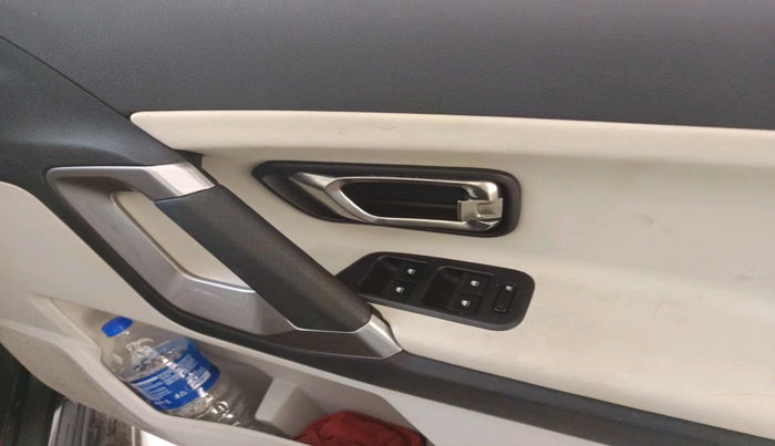 2023 Tata Safari XZ PLUS, Diesel, Manual, 18,692 km, interior