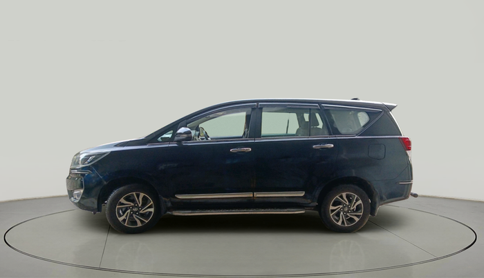 2024 Toyota Innova Crysta 2.4 VX 8STR, Diesel, Manual, 24,095 km, exterior