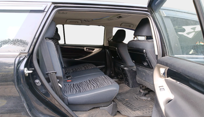 2024 Toyota Innova Crysta 2.4 VX 8STR, Diesel, Manual, 24,095 km, interior