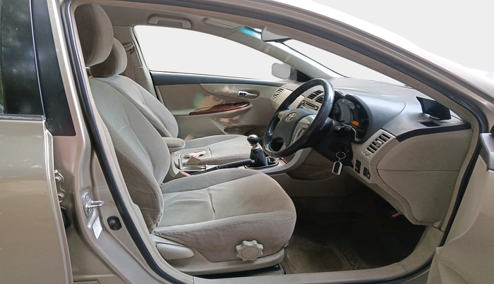 2011 Toyota Corolla Altis G PETROL, Petrol, Manual, 44,121 km, interior