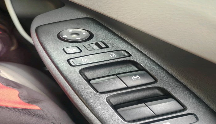 2023 Hyundai GRAND I10 NIOS SPORTZ 1.2 KAPPA VTVT, Petrol, Manual, 2,640 km, interior