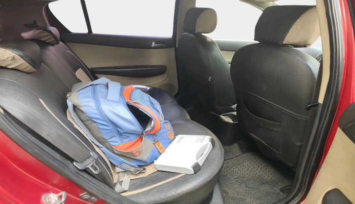 2014 Hyundai i20 SPORTZ 1.4 CRDI, Diesel, Manual, 87,317 km, interior