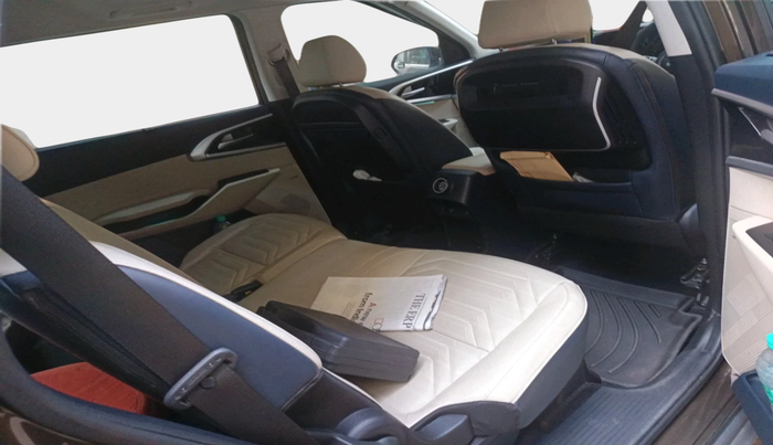 2022 KIA CARENS LUXURY PLUS 1.5 DIESEL 7 STR, Diesel, Manual, 29,832 km, interior