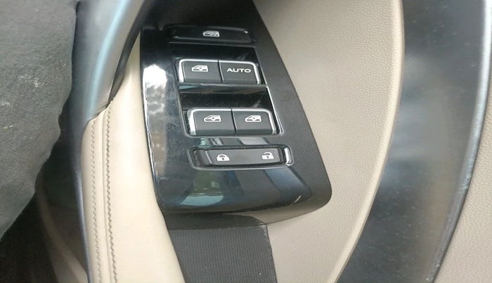 2021 MG HECTOR SHARP 1.5 PETROL CVT, Petrol, Automatic, 29,505 km, interior