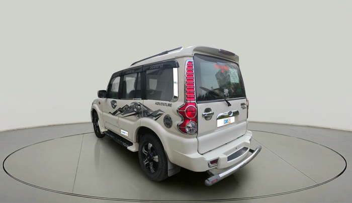 2010 Mahindra Scorpio SLE, Diesel, Manual, 1,38,468 km, exterior