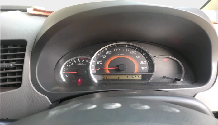 2011 Maruti Wagon R 1.0 VXI, Petrol, Manual, 43,827 km, interior