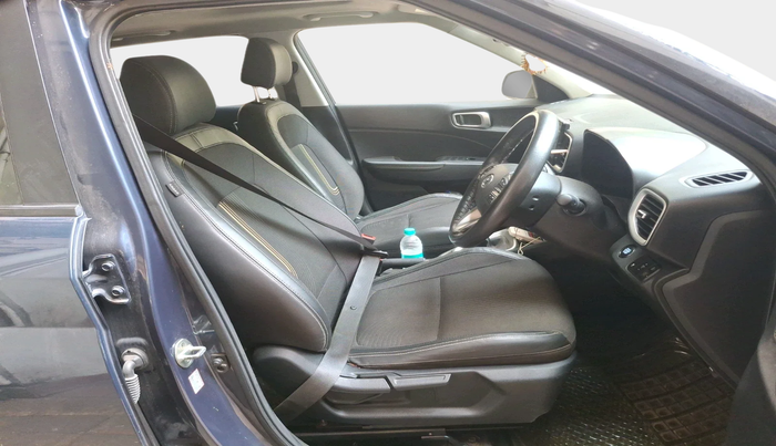 2019 Hyundai VENUE SX 1.0 (O) TURBO, Petrol, Manual, 40,507 km, interior