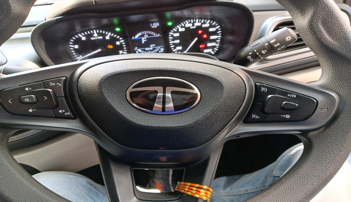 2024 Tata ALTROZ XM PLUS PETROL, Petrol, Manual, 49,077 km, interior