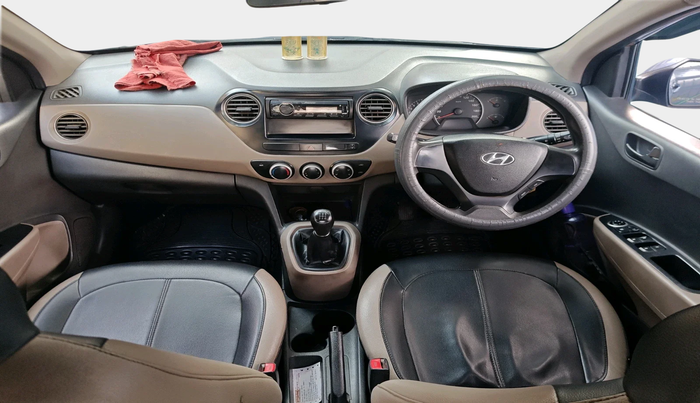 2015 Hyundai Grand i10 MAGNA 1.2 KAPPA VTVT, Petrol, Manual, 1,04,568 km, interior