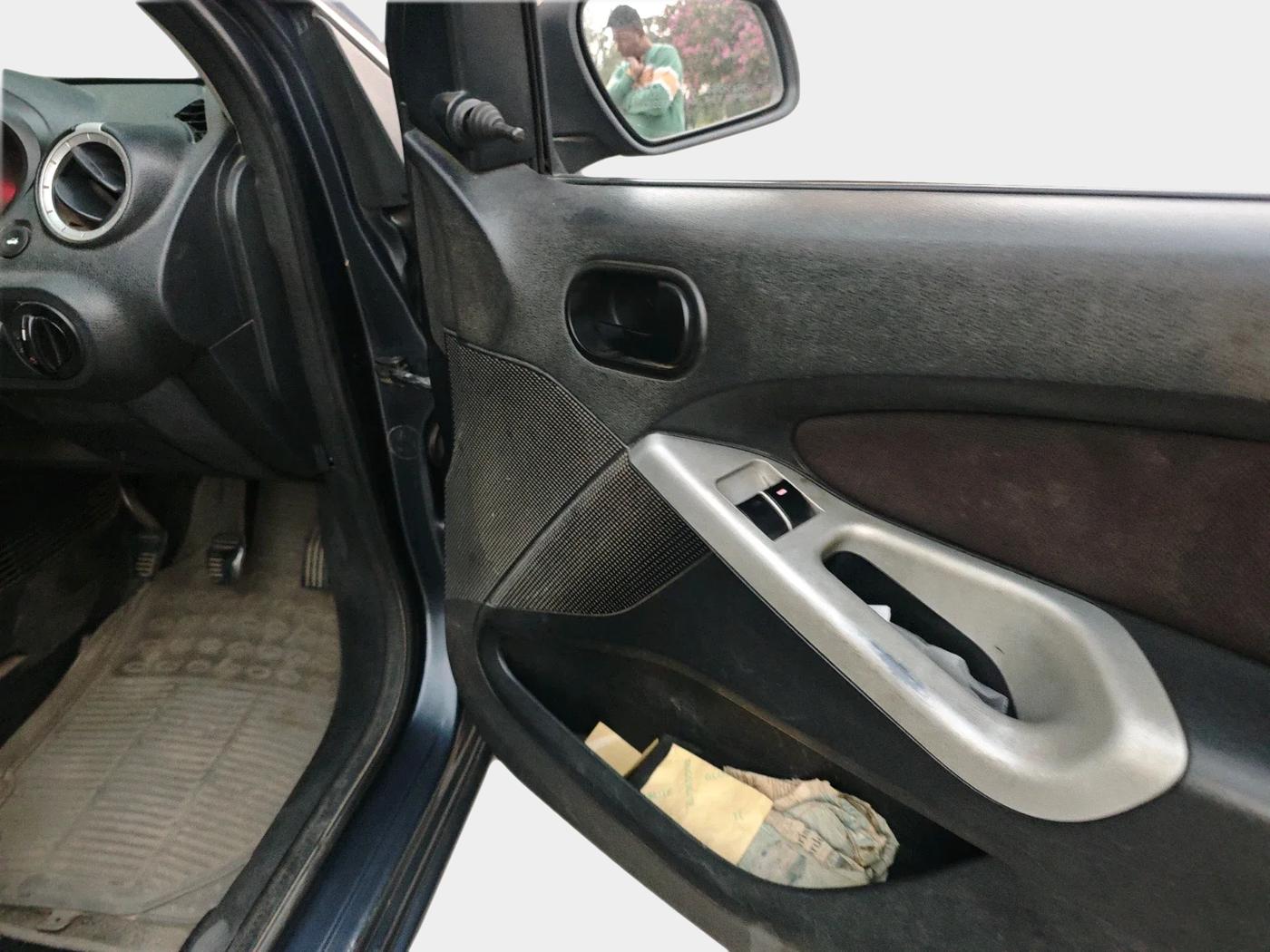 2011 Ford Figo EXI 1.4 DIESEL, Diesel, Manual, 1,51,809 km, interior