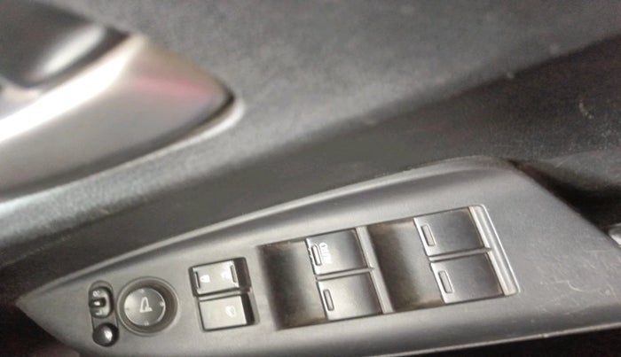 2017 Honda WR-V 1.2L I-VTEC VX MT, Petrol, Manual, 50,490 km, interior