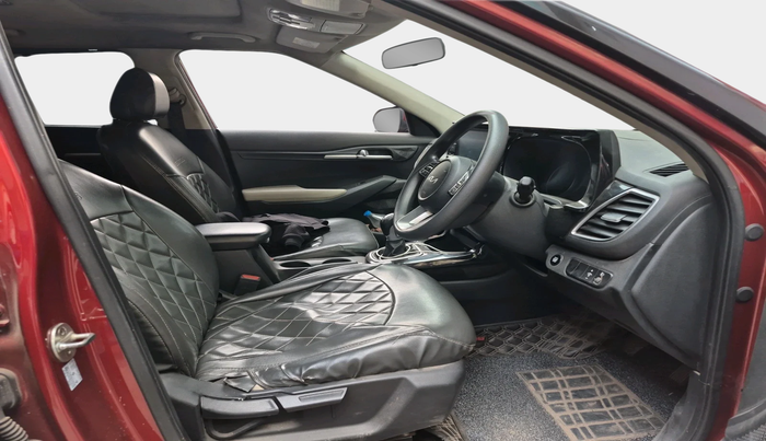 2021 KIA SELTOS HTK PLUS 1.5, Petrol, Manual, 64,116 km, interior