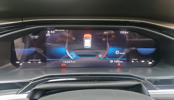 2022 Volkswagen VIRTUS TOPLINE TSI 1.0 MT, Petrol, Manual, 14,257 km, interior