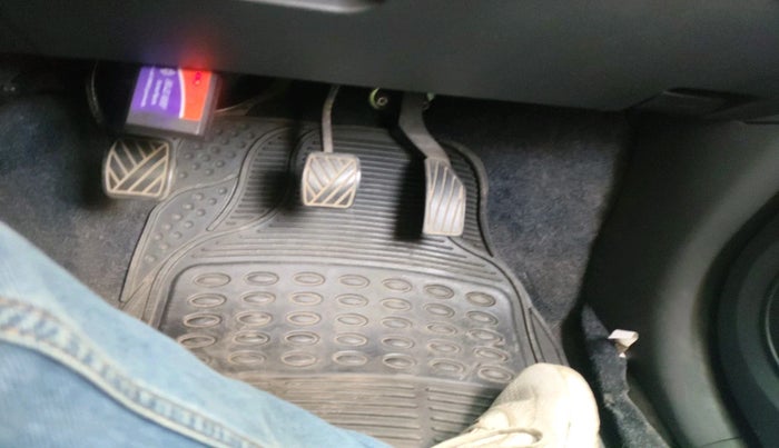 2014 Maruti Ritz VXI, Petrol, Manual, 39,752 km, interior