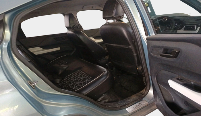 2022 Tata PUNCH ACCOMPLISHED MT, Petrol, Manual, 14,364 km, interior