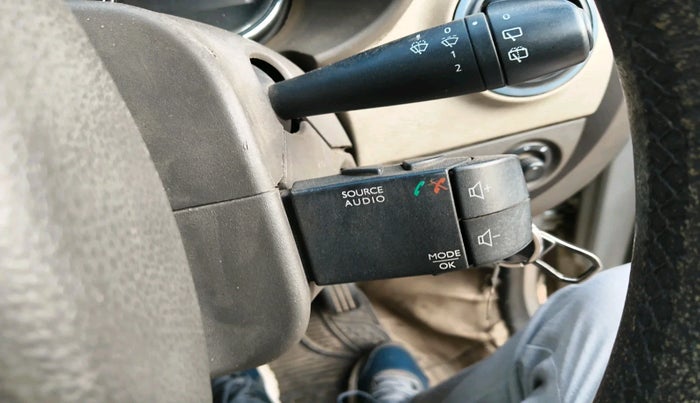 2016 Renault Lodgy 110 PS RXZ STEPWAY 7 STR, Diesel, Manual, 1,18,846 km, interior