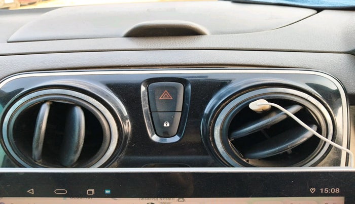 2016 Renault Lodgy 110 PS RXZ STEPWAY 7 STR, Diesel, Manual, 1,18,846 km, interior