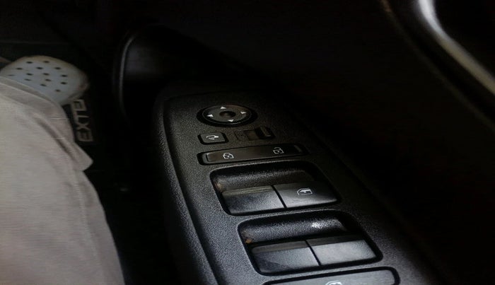 2023 Hyundai EXTER SX 1.2 CNG MT, Petrol, Manual, 23,424 km, interior