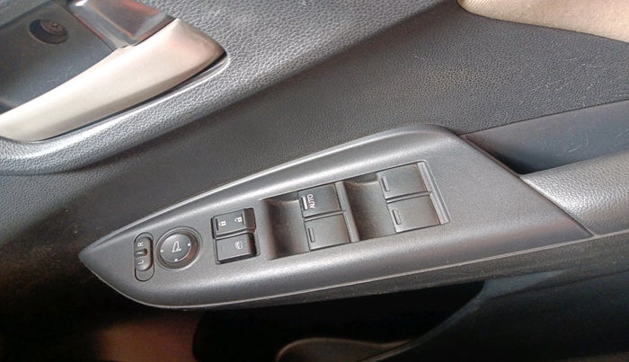 2018 Honda Jazz 1.2L I-VTEC V, Petrol, Manual, 30,645 km, interior